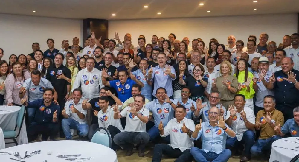 Paulo Dantas reúne mais de 80 prefeitos e mostra força em apoio a Renan Filho