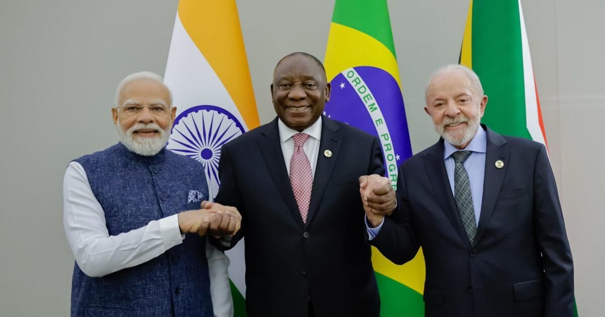 no-g20,-lula-defende-soberania-em-ia-e-minerais-criticos-ao-lado-de-modi-e-ramaphosa