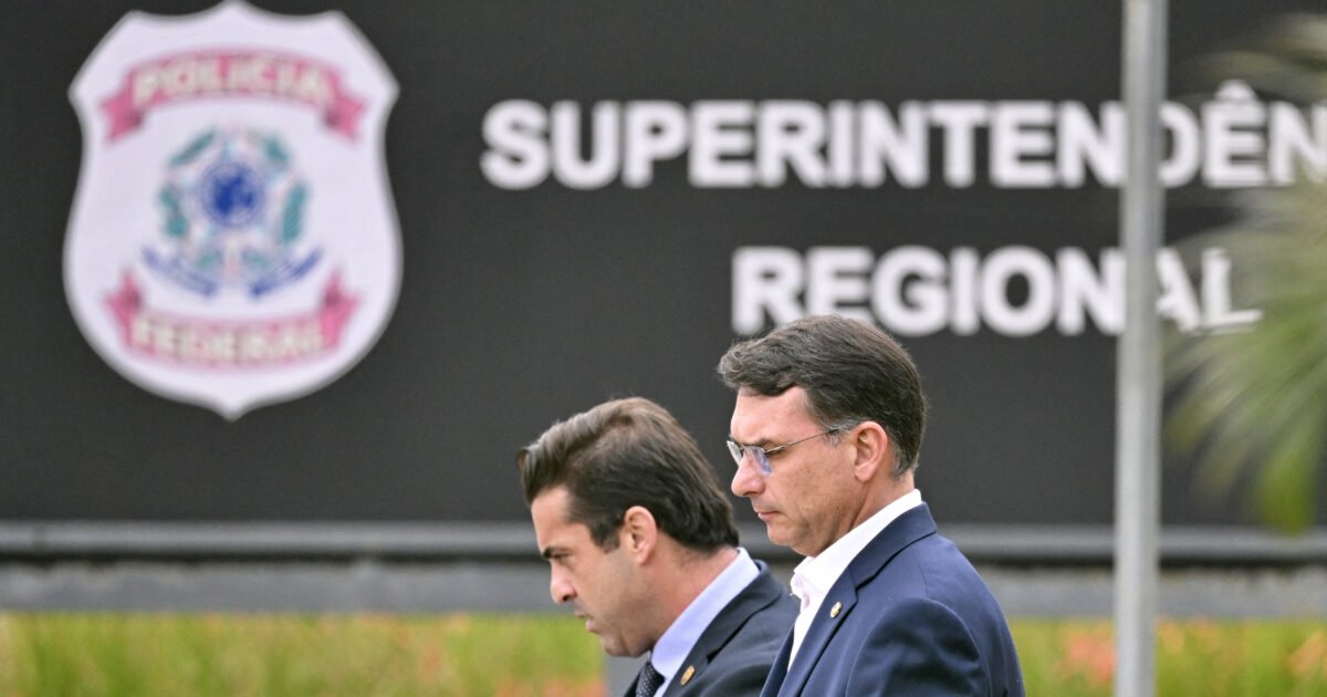 bolsonaro-quer-que-motta-e-alcolumbre-pautem-anistia,-diz-flavio