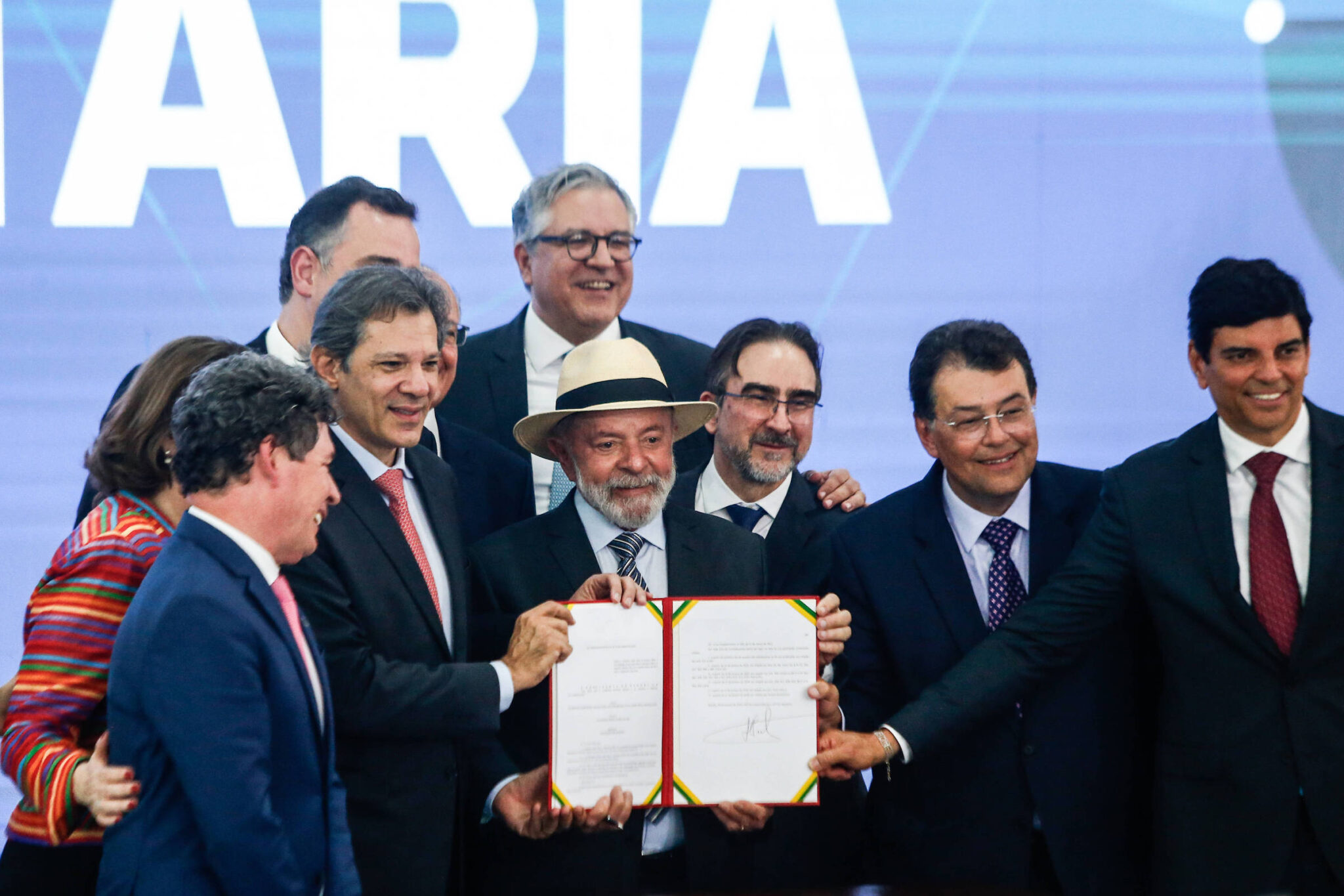 reforma-tributaria-pode-ser-votada-a-partir-da-proxima-quarta,-diz-relator