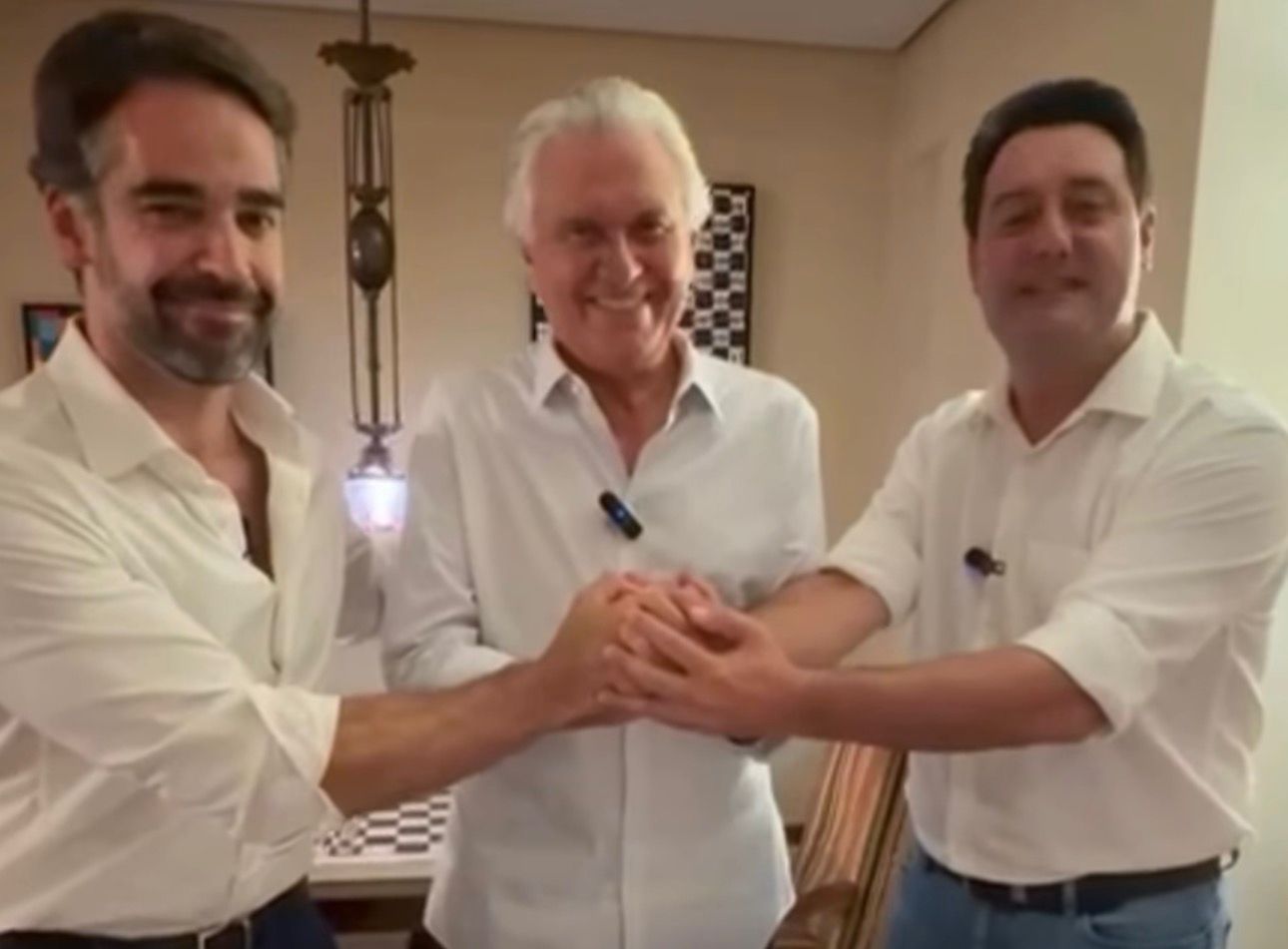 ao-lado-de-ratinho-jr-e-eduardo-leite,-caiado-anuncia-filiacao-ao-psd-de-kassab