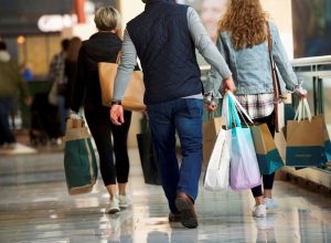 varejo-cresce-2,4%-em-julho,-mas-ainda-aponta-desaceleracao,-diz-stone