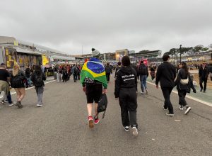 no-dia-da-independencia,-bandeira-do-brasil-e-coisa-rara-no-the-town