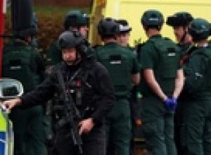 ataque-em-sinagoga:-policia-pode-ter-matado-pessoas-baleadas-acidentalmente