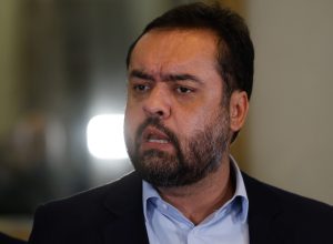 ministro-antonio-carlos-ferreira-pede-vista-e-adia-processo-que-pode-cassar-claudio-castro-no-tse