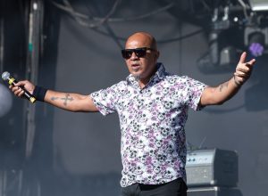 clemente,-da-plebe-rude-e-inocentes,-passa-por-cirurgia-cardiaca-de-emergencia-em-ms