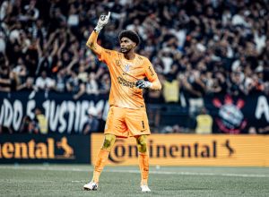 hugo-brilha-contra-o-cruzeiro-e-leva-o-corinthians-a-final-da-copa-do-brasil