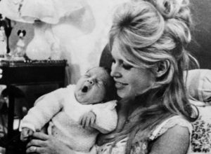 brigitte-bardot-renunciou-a-guarda-de-seu-unico-filho;-conheca-nicolas