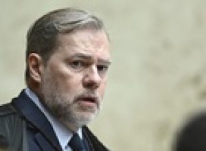 ministros-do-stf-nao-descartam-que-toffoli-anule-liquidacao-do-master