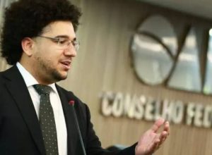 ‘nao-tive-resistencia-para-criar-regulamentacao-da-cannabis’,-diz-diretor-da-anvisa