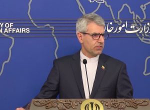 “agressao-flagrante”,-diz-chanceler-do-ira-sobre-ataques-dos-eua-e-israel