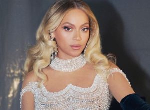 beyonce,-james-cameron-e-mais:-confira-famosos-na-lista-de-bilionarios-da-forbes