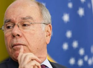 vieira:-visita-de-assessor-de-trump-a-bolsonaro-pode-ser-ingerencia