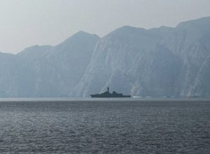 eua-atacam-instalacoes-de-misseis-do-ira-proximas-ao-estreito-de-ormuz