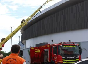 incendio-no-velodromo-do-rio-e-controlado;-pista-nao-teve-impacto