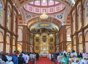 papa-leao-14-critica-desigualdade-em-ultimo-dia-de-viagem-a-africa