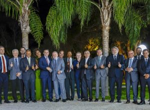 o-novo-constrangimento-de-lula-com-a-sua-base